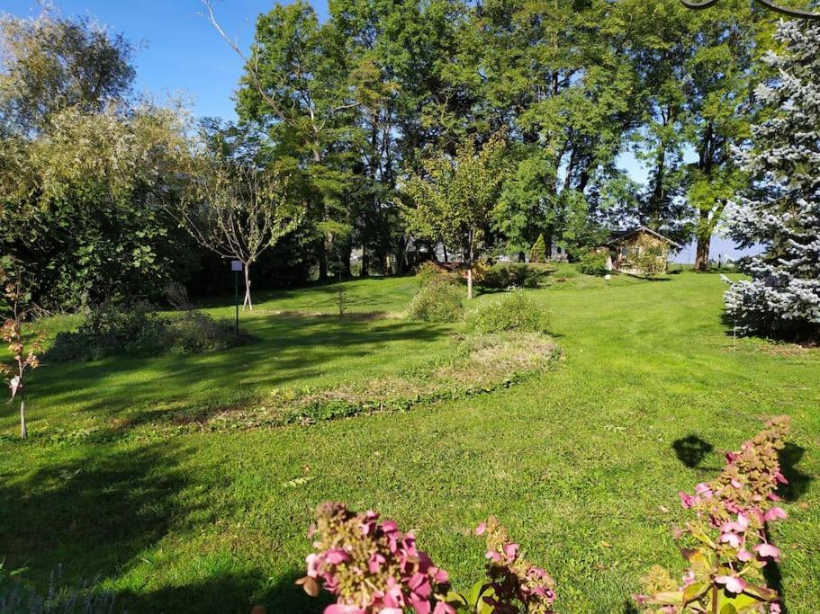 Gite Arthur Et Germaine Maisonnette A La Campagne Avec Un Grand Jardin Saint-Jeoire-Prieure Exteriér fotografie