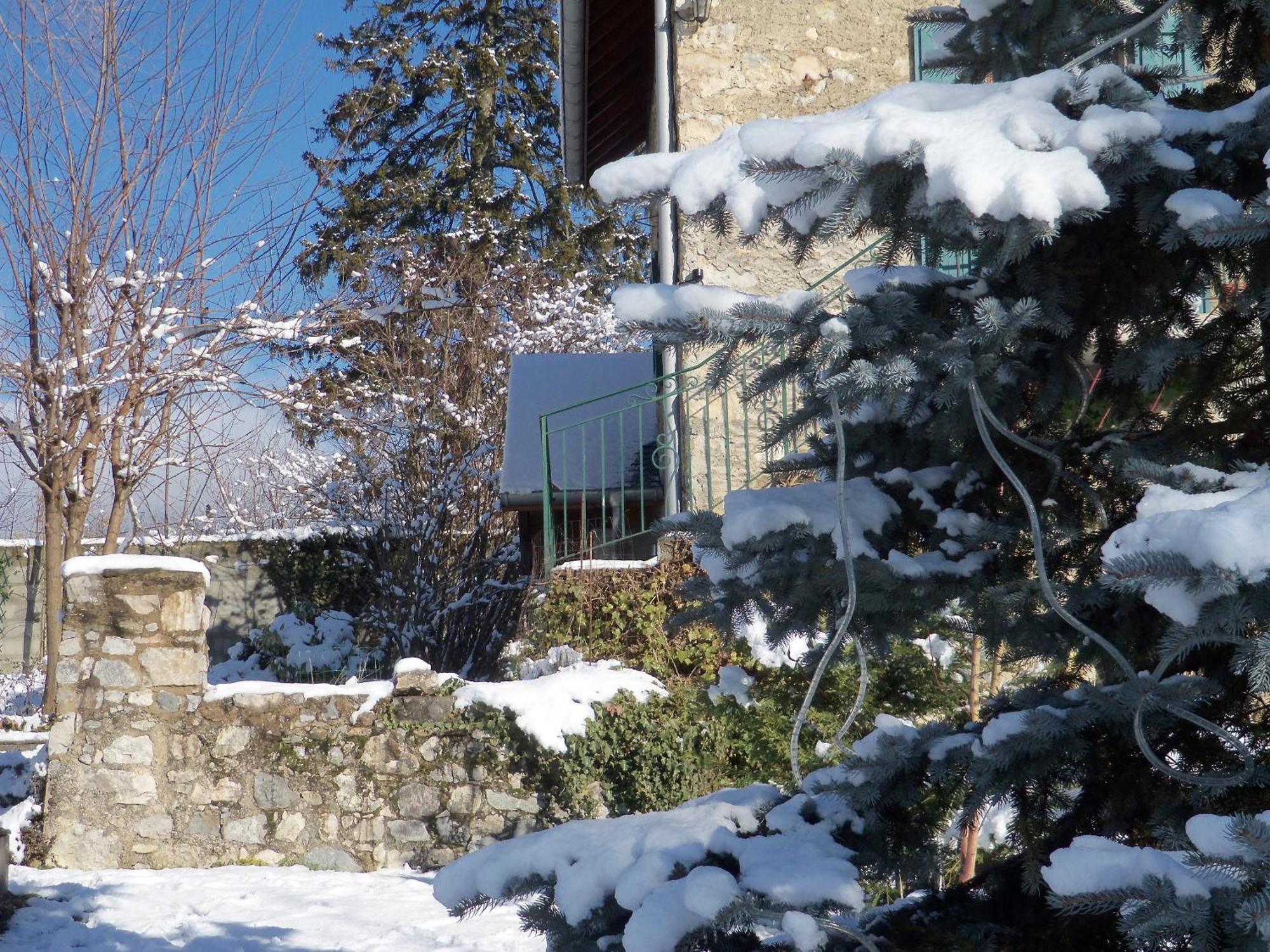 Gite Arthur Et Germaine Maisonnette A La Campagne Avec Un Grand Jardin Saint-Jeoire-Prieure Exteriér fotografie